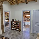 La Curva De Maria
